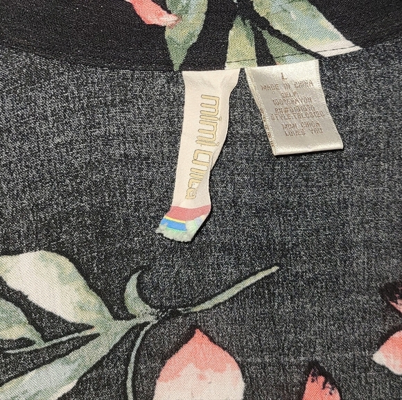 Mimi Chica Cardigan Open Front Top with Oversized Sleeves and Floral Print - Picture 3 of 4